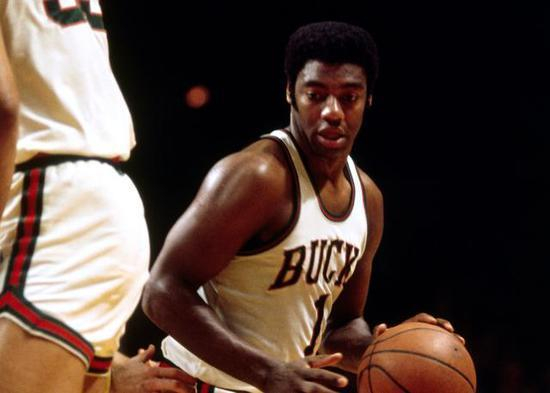 能在半秒内 能在半秒内